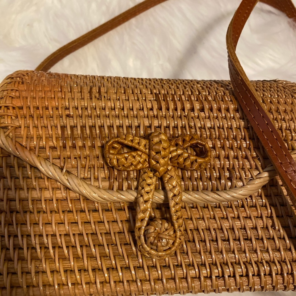 Bamboo hangbag - Picture 2 of 4